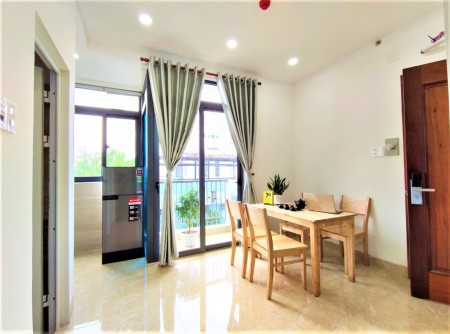 Căn hộ 2 PN ban công - full nội thất - ETOWN 2 - Trường Chinh