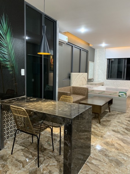 Căn hộ quầy bếp riêng gần bộ Công An Cinestar NT Q1