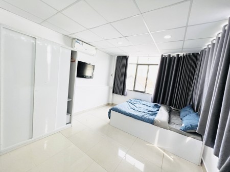 Căn hộ 1PN 40m2 thoáng ánh sáng ở Quận 1 vị trí tốt gần Bùi Viện Bến Thành chợ An Sinh siêu thị 24h