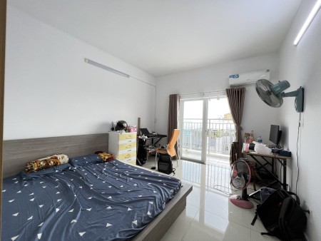 Cho thuê căn hộ mặt tiền Oriental plaza 90m2 2pn 2wc full nội thất chốt liền 13,5tr/tháng