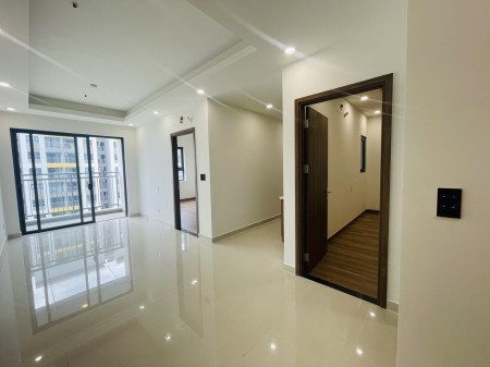 CHO THUÊ CĂN HỘ 2PN 67M2 TẦNG 30 view nội khu công viên Gía 7.5TR/THÁNG