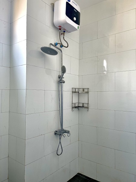 CĂN HỘ 1PN BAO RỘNG Ở GẦN NGAY ĐH KINH TẾ, 50m2, 1 phòng ngủ, 1 toilet
