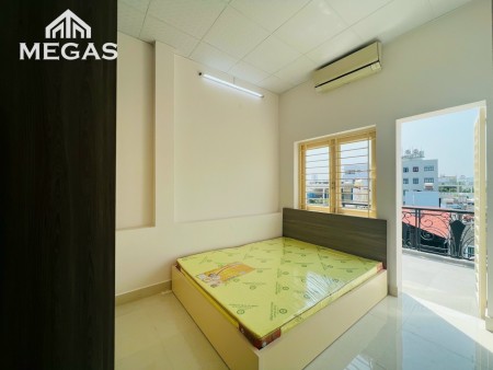 Hậu khai trương còn trống 2 PHÒNG STUDIO FULL NT từ A - Z BANCONY ngay học viện cán bộ