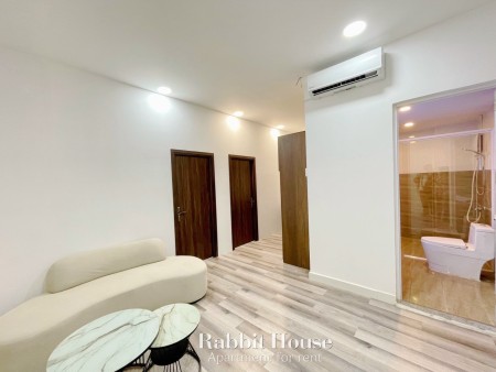 CĂN HỘ CHUNG CƯ MINI 1 - 2 PHÒNG NGỦ NGAY VINHOMES GOLDEN BÌNH THẠNH GIÁP NGUYỄN HỮU CẢNH