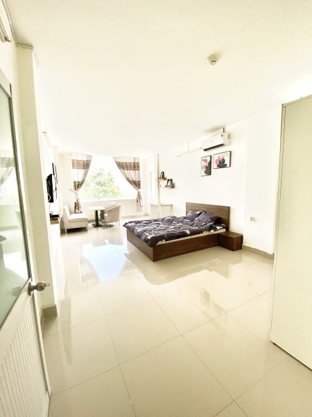 Căn Hộ 1Phòng Ngủ Bancony 50m2 Máy Giặt Riêng Quận 1