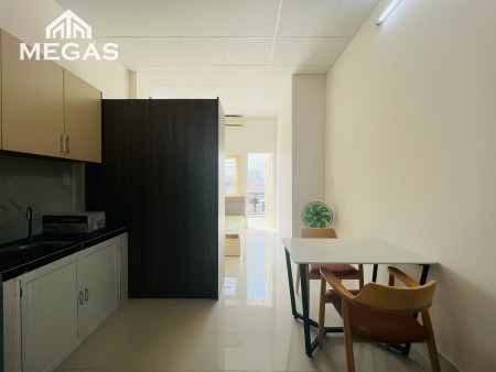 Khai Trương Căn Hộ Full Nt Máy Giặt Riêng Cửa Sổ Ban Công Lớn Gần Học Viên Cán Bộ