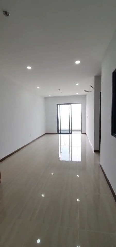 Sốc chỉ 4.5 triệu thuê ngay căn hộ 2PN, 2WC của Bcons Plaza