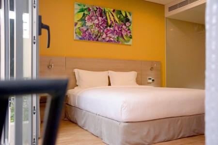 Cho Thuê CHDV 1Pn Giá 15 Triệu - 48m2, Có Bồn Tắm Ban Công Quận 2 Gần The Sun Avenue