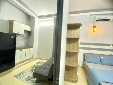 Cho thuê căn hộ 50m2 1PN- 2PN full nội thất, vị trí trung tâm quận Bình Thạnh