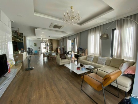 Cho thuê căn hộ The River Thủ Thiêm 3pn2wc 140m2 nt full view trực diện sông Sài Gòn 40 triệu/tháng