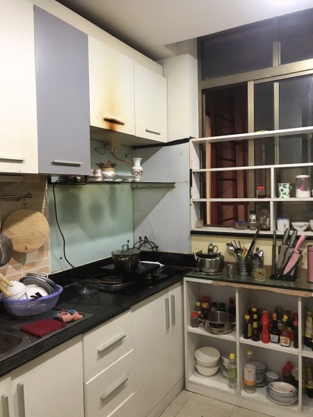 căn hộ Screc Tower, 2 phòng ngủ có nội thất giá tốt