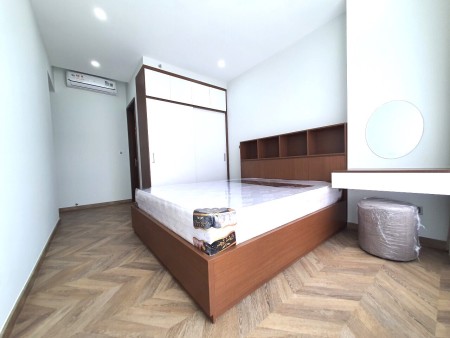 Cho thuê căn hộ cao cấp Midtown Quận 7 DT 90m2 giá rẻ