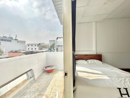 Căn hộ 40m2 ban công 1PN ngay Nguyễn Thái Bình q1