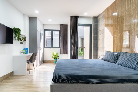 Căn hộ Ban công 30m2 gần Hàng Xanh HUTECH cầu Sài Gòn