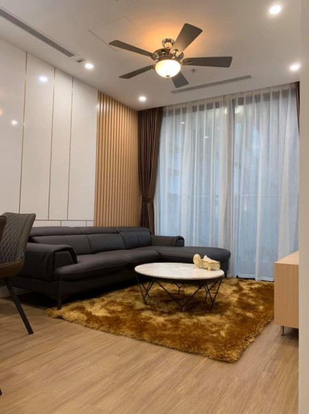 Cho thuê ngay căn 2 ngủ đủ đồ vào được luôn tại Vinhomes Skylake Phạm Hùng. Lh 0932438182