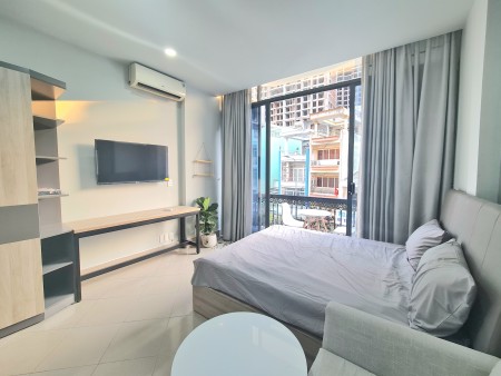 Studio full NT bancon_máy giặt riêng gần phố đi bộ Bùi Viện, cầu Ông Lãnh Q1