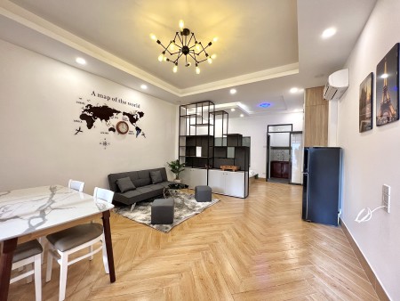 Căn hộ 60m2 ban công Máy Giặt riêng, phù hợp ở Gia Đình, Gần công viên Lê Văn Tám chợ Tân Định Q1