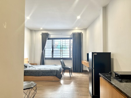 CHDV TRUNG TÂM QUẬN 3 - FULL NỘI THẤT VÀ CỰC SẠCH SẼ