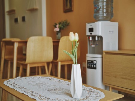 Vinhomes Giá rẻ Ở Được 4 - 5 người FULL Nội Thất 2PN 1WC, Ở Ngay