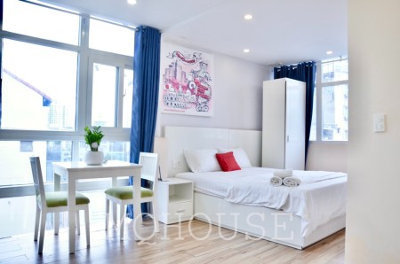 Căn hộ Studio Cao cấp Ban công thoáng full nội thất gần Công viên Lê Văn Tám - Thạch Thị Thanh, Quận, 35m2, 1 phòng ngủ,