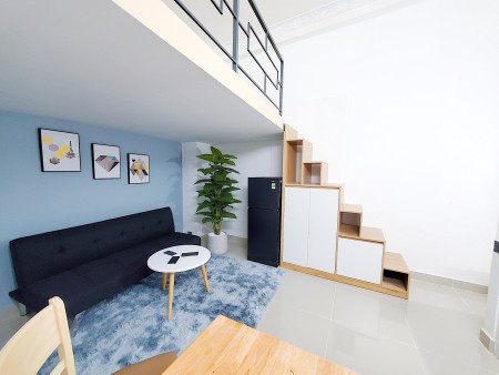Căn hộ duplex cửa sổ, Full nội thất, nằm ngay Etown Cộng Hòa, 22m2, 1 phòng ngủ, 1 toilet
