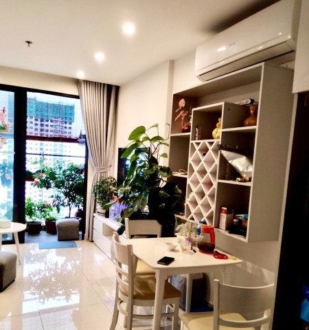 Cho thuê 2PN gần full đồ Vinhomes Smart City giá 9tr