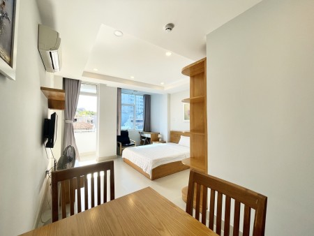 Căn hộ Ban công - Cửa sổ 40m2 sát Quận 1, cầu Thị Nghè, Nguyễn Hữu Cảnh