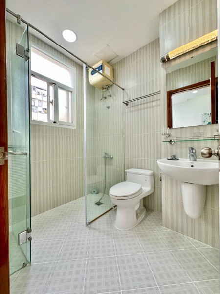 Cho thuê Sky Garden 3 , căn góc 72m2 , 2PN giá 18 triệu