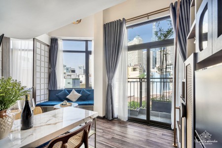 Căn Hộ 1 đến 2PN Ban Công View Toàn Thành Phố Cao Cấp Có Gym, Hồ Bơi