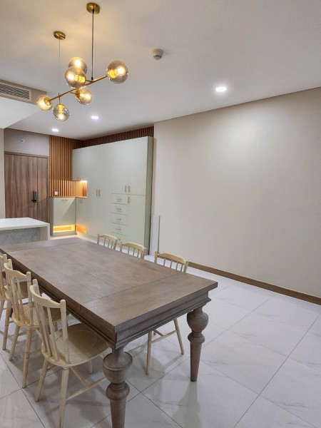 Cho thuê Sunwah Pearl Bình Thạnh, 3 phòng ngủ 131m2 đầy đủ nội thất 47 triệu