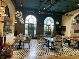 Căn hộ cao cấp có hồ bơi kèm theo dịch vụ tiện ích tại quận 7