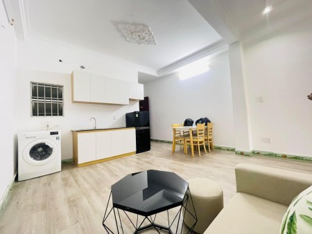 2 Phòng Ngủ Full nội thất cầu Khánh Hội Đh Luật Quận 4