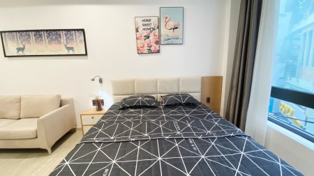 Căn hộ studio full nội thất cao cấp nằm gần mặt tiền đường Nguyễn Thị Minh Khai quận 1