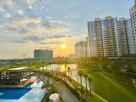 Cho thuê căn hộ mới Mizuki 2PN 2WC, miễn PQL 2 năm, có rèm, giàn phơi