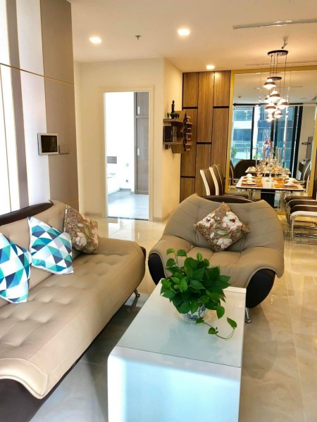 Chính chủ Cần Cho Thuê Gấp Căn Hộ 3PN ,118m2 ,Vinhomes Golden River Bason Quận 1 giá chỉ 30 tr/th