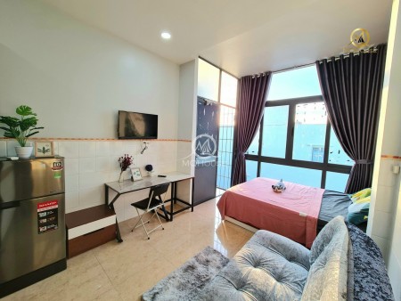 2PN Duplex full nội thất, ban công, cửa sổ, máy giặt riêng, đường 3/2.Quận 10