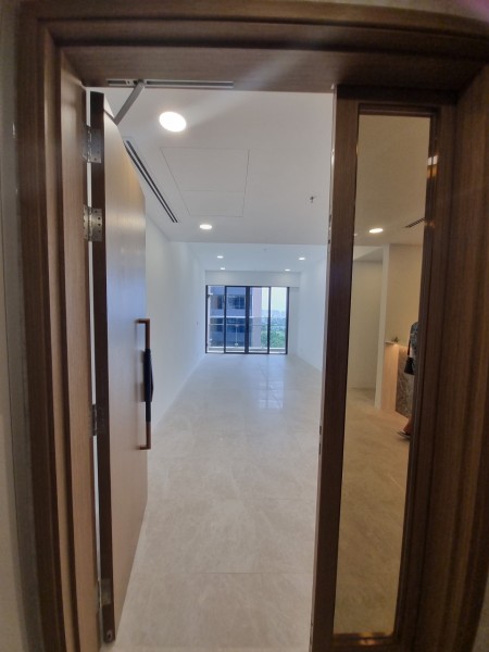 Căn hộ CC The River Thủ Thiêm cho thuê ntcb, cao cấp, có thang máy riêng, 3PN, 2WC giá 51tr/th