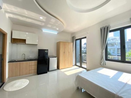 Cần cho thuê căn dịch vụ Q7, ban công lớn, máy giặt riêng giá từ 6 triệu