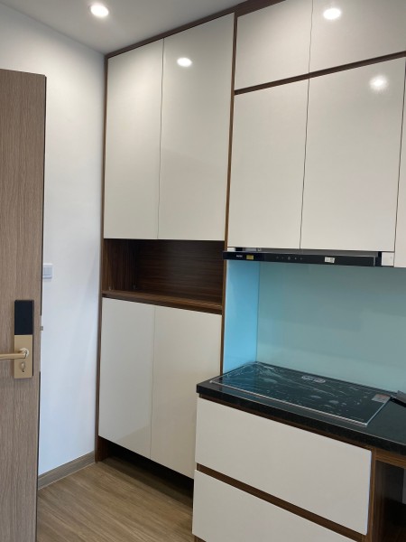 Giá Rẻ, căn hộ 2Pn 2Wc full đồ liền tường, 10tr/tháng tại Vinhomes Smart City. LH: 0365811049