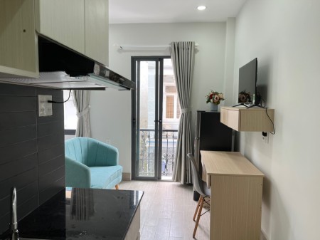 Cho thuê căn hộ ĐÚNG HÌNH ĐÚNG GIÁ trung tâm quận Phú Nhuận, giữ phòng dài hạn