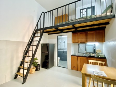 Cho thuê căn Duplex - Studio hầm xe to đùng, ngay Bùi Văn Ba Q7, kế ĐH Tài Chính Marketing