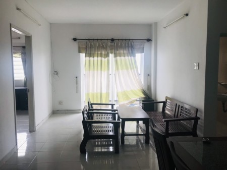 Cần cho thuê căn hộ Lotus Garden 3pn, 2wc, có nội thất, giá 10tr Lh 0384015896