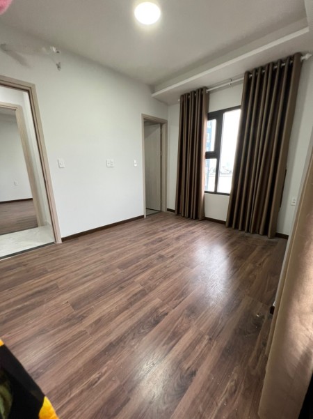 Trống 1 căn 2pn 2wc 70m2 có sẵn rèm tủ bếp trên kính bếp vào ở liền