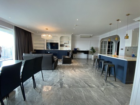 40tr/th căn hộ có 3PN, DT 203m2, có ban công cho thuê tại CC Vista Verde