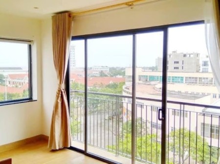 Cho thuê căn hộ 1 phòng ngủ - ban công cực đẹp khu phố Tây An Thượng