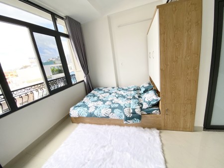 Cho thuê CHDV Studio Q7 có cửa sổ siêu to gần Lotte Mart