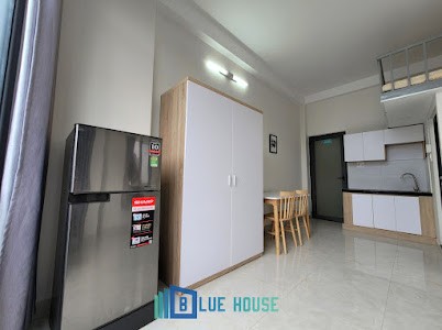 Ccho thuê phòng có gác 1m8 cửa sổ, thông thoáng