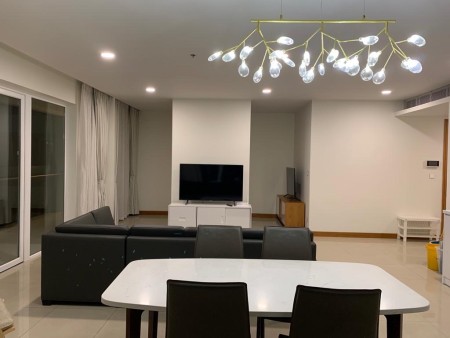 Cho thuê căn 3pn Đảo Kim Cương, diện tích lớn 180m2, giá thuê chỉ 59tr/tháng