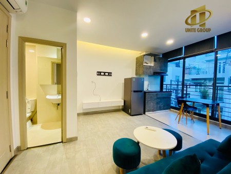 Quận 8 – Studio full nội thất cửa sổ lớn, view sịn  ngay Dương Bá Trạc