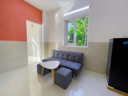 Quận 4 căn hộ 1PN riêng full nội thất ban công thoáng gần cầu Kênh Tẻ
